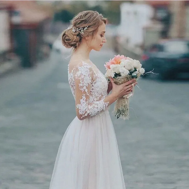 Lace O-neck Wedding Dress A-line Vestidos De Novia Appliques Long Sleeves Bridal Gown Buttons Back Wedding Gowns Vestidos Cortos