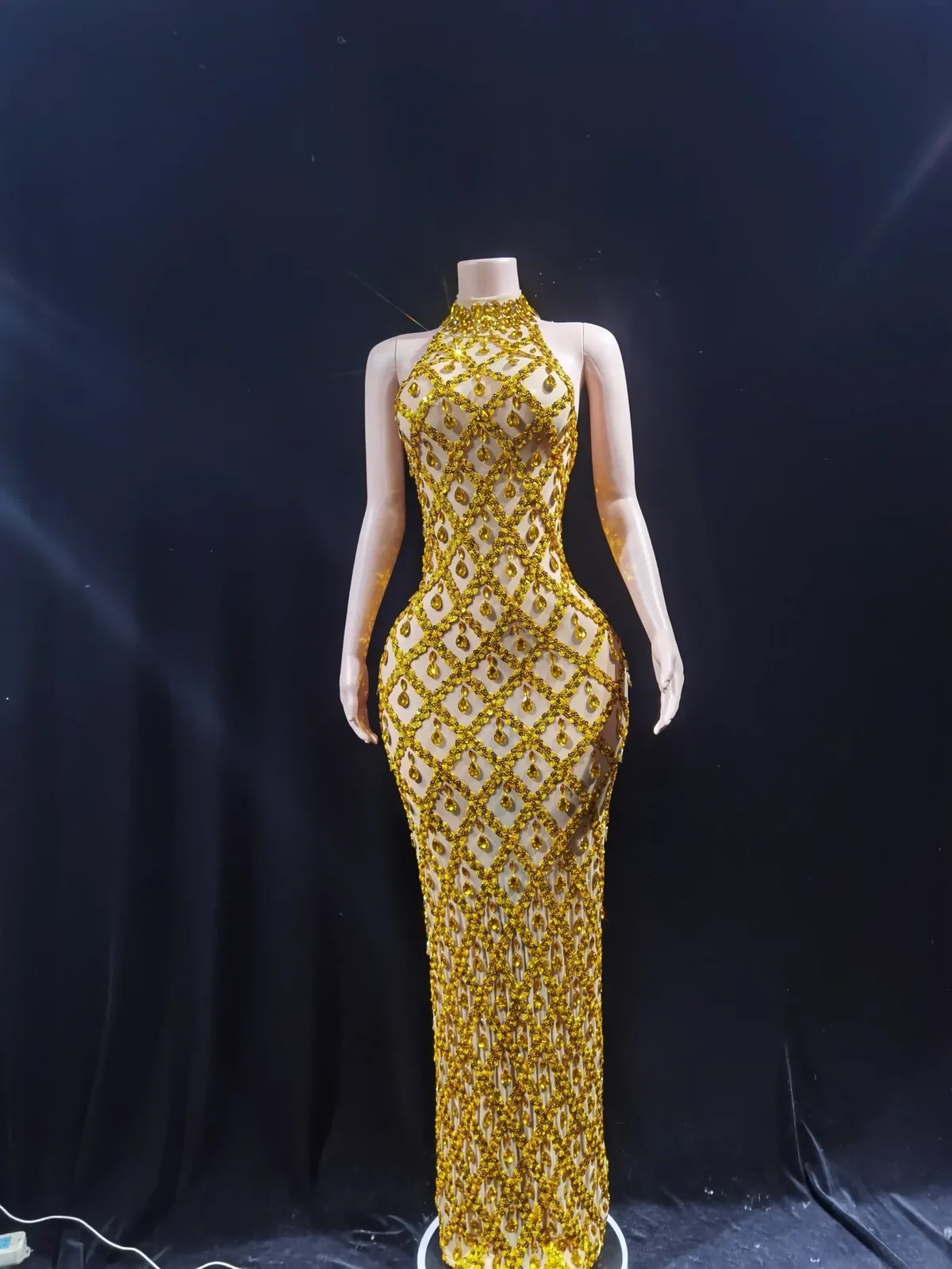 Sparkling sequin crystal long dress, ladies' evening dress, ball, birthday dress, sexy and transparent performance clothing