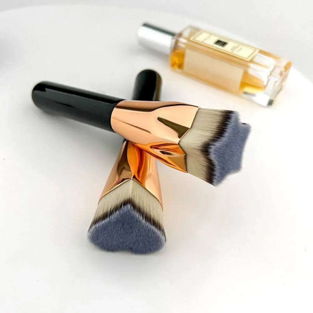Wood Handle Flat Head Non Marking Liquid Foundation Make-Up Brush Five Pointed Star Foundation Brush Cosmetic Brush