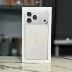 iPhone 17 pro max locked